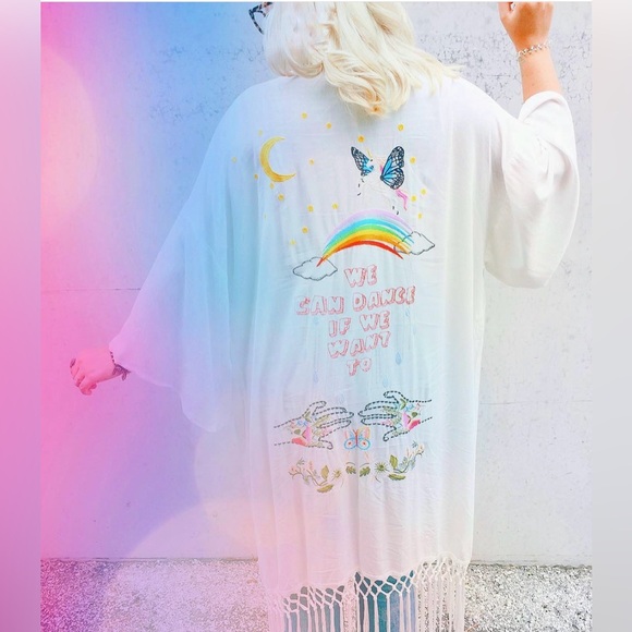 Emery Park White Embroidered Kimono with Rainbow and Butterfly Design - Picture 1 of 13